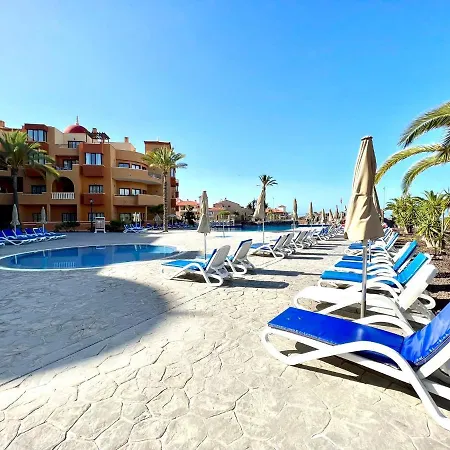 Studio With Piscina, Wifi, Close To The In South Of Tenerife *