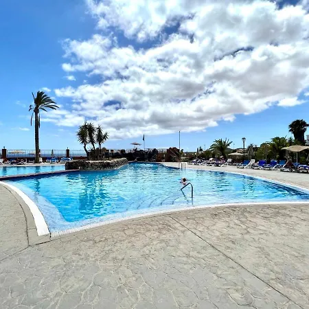 Studio With Piscina, Wifi, Close To The In South Of Tenerife Apartment *