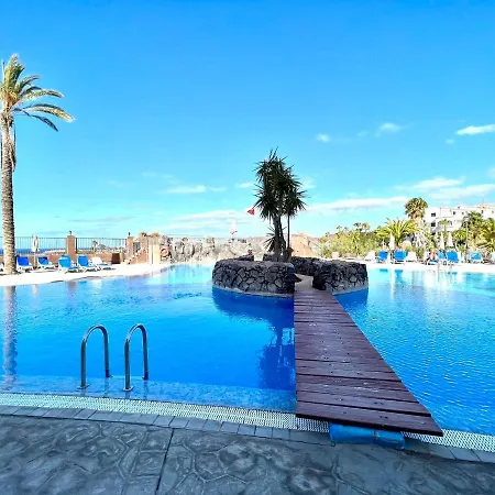 Studio With Piscina, Wifi, Close To The In South Of Tenerife Daire